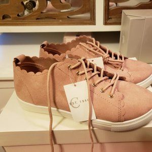 SALE ** BRAND NEW ** BLUSH SCALLOPED SNEAKERS
